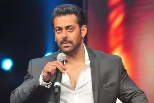 Filmfare Awards 2023: लगातार धमकियां मिलने के बाद भी फिल्मफेयर होस्ट करने पहुंचे सलमान खान, शुरु हुआ हंगामा