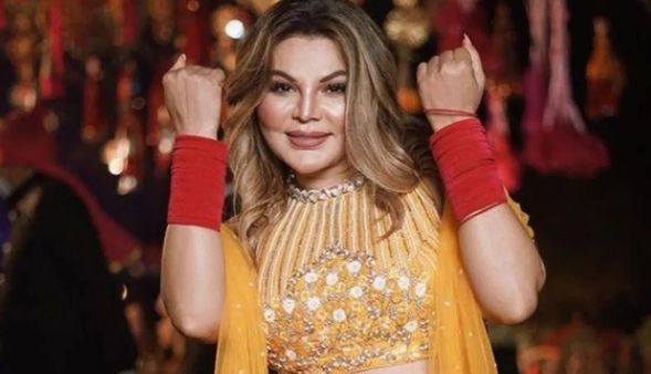 Rakhi Sawant: अब तीसरी शादी के लिए तैयार हैं राखी सावंत, पैपराजी के सामने रखी अपने दिल की बात