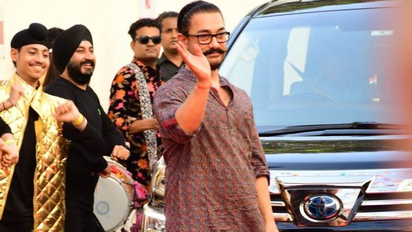 Aamir Khan ने अगली फिल्म साइन करने को लेकर तोड़ी चुप्पी, साथ ही बताया अपने नए लुक का राज!
