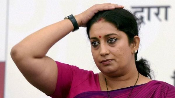 VIDEO: 25 साल पहले जब स्मृति ईरानी ने बेझिझक होकर किया था ये काम, पीरियड्स के लिए...