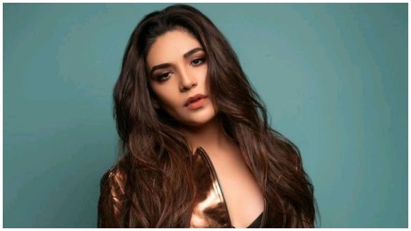 Khatron Ke Khiladi शुरू होने से पहले ही ये कंटेस्टेंट पड़ी बीमार, बेचैनी और बुखार ने की हालत खराब