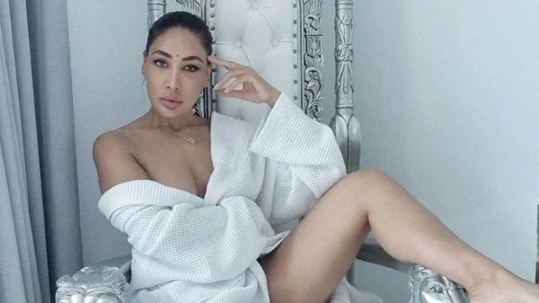 बच्चा खोने का गम न झेल सकी ये हसीना, पति को घर से निकाला और फिर...