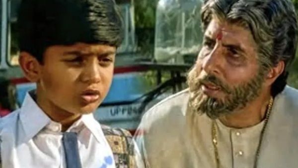 अमिताभ बच्चन को कभी इस बच्चे ने खिलाई थी जहरीली खीर, अब दिखने लगा है इतना हैंडसम