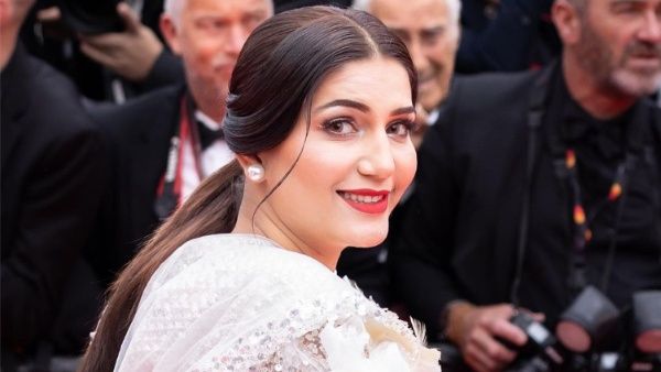 सपना चौधरी के एक ठुमके पर खाली हो जाते थे पूरे-पूरे गांव, कान्स में छोटी सी फ्रॉक पहने पहुंची तो मचा बवाल