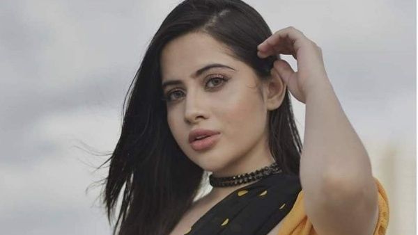 उर्फी जावेद ने पहली बार कैमरे के सामने खोली अपनी अलमारी, कपड़ों की जगह निकली ऐसी ऐसी चीजें