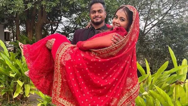 The Kerala Story विवाद पर देवोलीना भट्टाचार्जी का रिएक्शन, वायरल ट्वीट में लिखा- मेरे पति मुस्लिम हैं और..