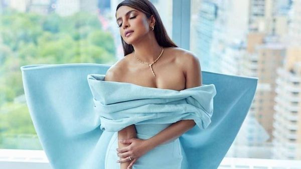 Priyanka Chopra: जब पूरी मीडिया के सामने रेड कार्पेट पर धड़ाम से गिर गईं प्रियंका, फिर हुआ कुछ ऐसा कि..
