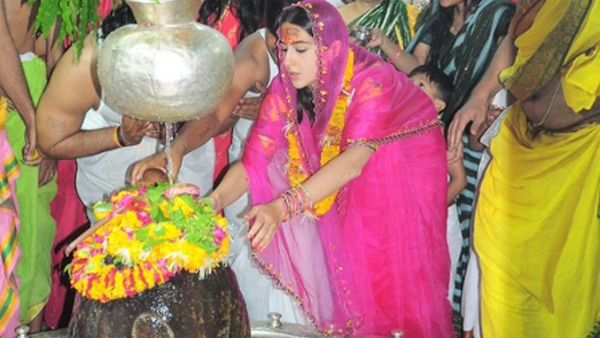 Sara Ali Khan: फिल्म रिलीज से पहले उज्जैन के महाकाल पहुंची सारा अली खान, भस्म आरती में हुई शामिल, photos वायरल