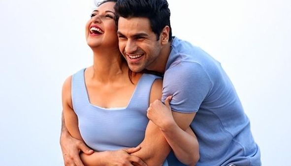 Divyanka Tripathi: दिव्यांका की प्रेग्रेंसी की खबरों को लेकर उनके पति विवेद दहिया ने तोड़ी चुप्पी, खुशखबरी!