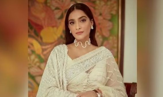 Sonam Kapoor: किंग चार्ल्स कोरोनेशन कॉन्सर्ट में सोनम कपूर ने दी ऐसी स्पीच, जमकर हुई सोशल मीडिया पर ट्रोल