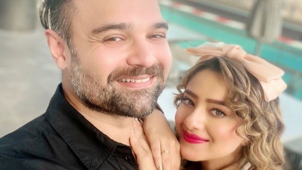 'अनुपमा' की 'काव्या' उर्फ मदालसा शर्मा से शादी करके पछता रहा मिथुन का बेटा, वीडियो में कहा- 'मैं लुट गया'