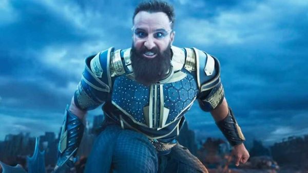 Adipurush: बढ़ी आदिपुरुष मेकर्स की मुश्किलें? अब रावण के मांस खिलाने वाले सीन को लेकर उठा बवाल