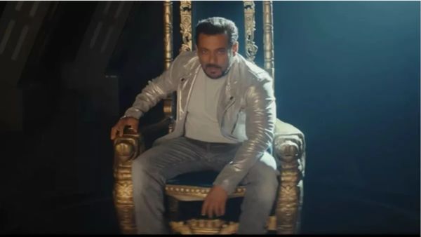 Bigg Boss OTT: इस बार जनता के हाथ में होगी पावर, किसकी लगेगी और किसकी बचेगी; फैसला करेंगे लोग