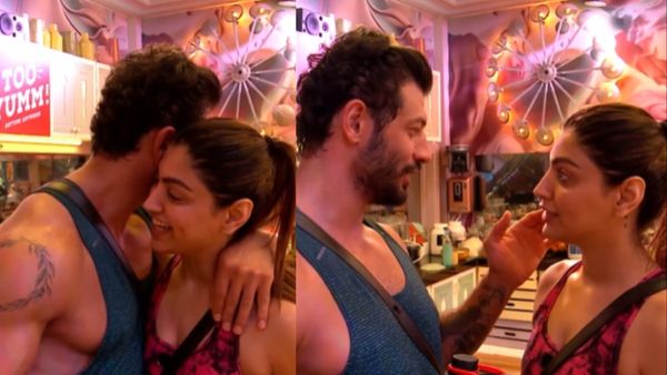 Bigg Boss OTT 2: अकांक्षा पुरी की अंडरवेयर देखकर जाद हदीद का बहक गया मन, निकाले अपने दिल के अरमान