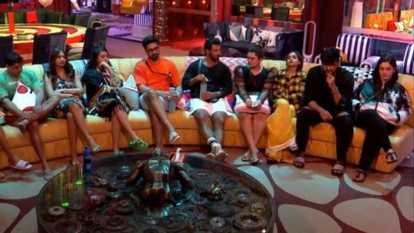 Bigg Boss OTT 2: ये हसीना 'बिग बॉस' के मेकर्स से वसूल रही मोटी रकम, एक दिन का ले रही 45 हजार रुपए