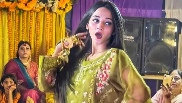 'दिल ये पुकारे' वाली पाकिस्तानी लड़की ने फिर किया धमाका, विकी कौशल के गाने पर किया कुछ ऐसा..