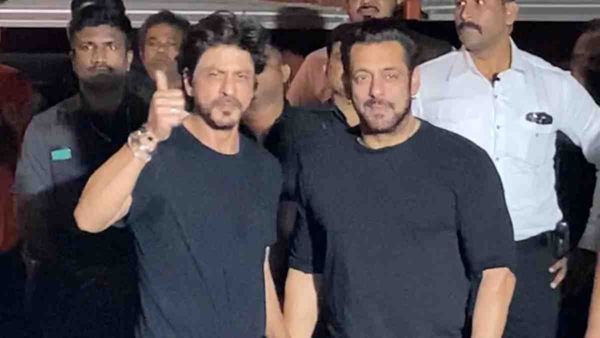 Tiger 3 की कैमियो शूटिंग के लिए पहुंचे सलमान खान और शाहरुख खान, सेट से वीडियो हो गया LEAK, फैंस हुए क्रेजी
