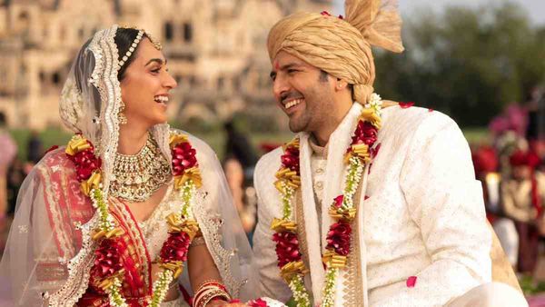 Satyaprem Ki Katha: कार्तिक- कियारा की जोड़ी है हिट, फिल्म के गाने को सिर्फ 24 घंटे में मिले इतने करोड़ व्यूज!