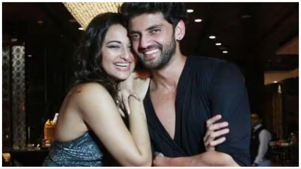 अफेयर की खबरें निकली सच; सोनाक्षी सिन्हा को बॉयफ्रेंड ने जब सरेआम कहा, 'आई लव यू' और किया प्रपोज!