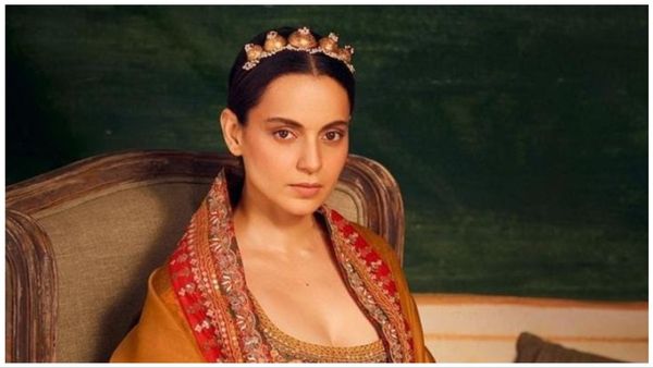Kangana Ranaut: ट्रेडिशनल हेडपीस को जब लोगों ने का कहा 'ताज', तो सोशल मीडिया पर एक्ट्रेस ने लगाई सबकी लताड़