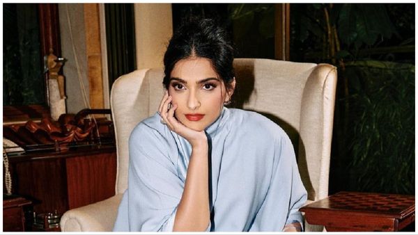 Sonam Kapoor: 13 साल की उम्र में सोनम के साथ हुआ था यौन शोषण, अब छलका एक्ट्रेस का दर्द