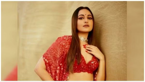 सोनाक्षी सिन्हा ने निर्देशक संजय लीला भंसाली को लेकर दिया बड़ा बयान, हिंदी सिनेमा को लेकर भी की बात