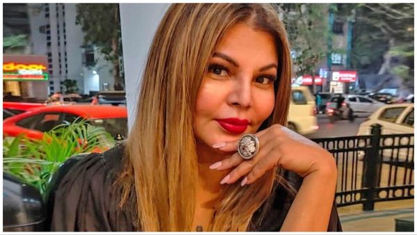 Rakhi Sawant: आदिल संग तलाक को लेकर राखी सावंत ने जाहिर किया अपना गुस्सा, और बताई रिश्ते की सच्चाई