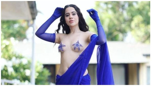 साड़ी के साथ बिना ब्लाउज पहन बाहर निकली उर्फी जावेद, देखने वालों की उमड़ी भीड़