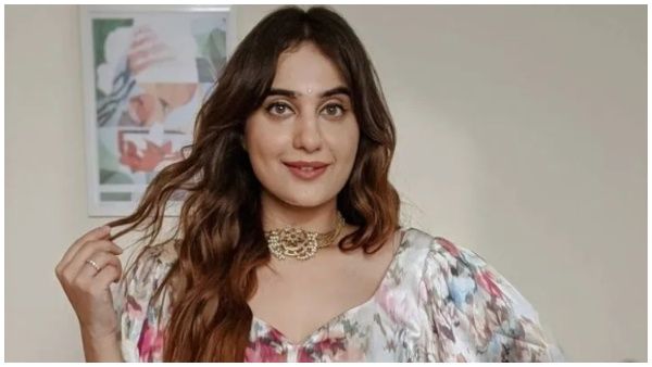 Kusha Kapila: तलाक के बाद यूट्यूबर कुशा कपिला ने सोशल मीडिया पर किया पहला पोस्ट, फैंस ने दी ऐसी प्रतिक्रियाएं