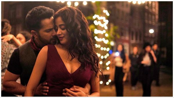 जाह्नवी कपूर के साथ रोमांस कर सातवें आसमान पर हैं वरुण धवन, बोले- ये फिल्म मेरी अब तक कि सबसे...