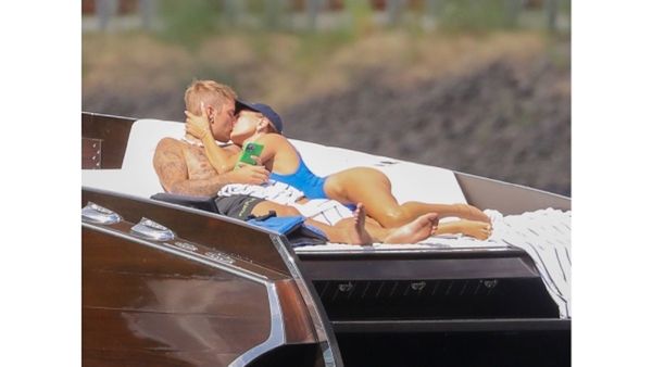 शादी के पांच साल बाद 29 की उम्र में पापा बनने वाला ये है सुपरस्टार, पत्नी संग ऐसी तस्वीरें वायरल