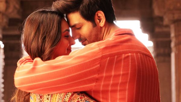 SatyaPrem Ki Katha Box Office Day 2: कार्तिक- कियारा की फिल्म ने शुक्रवार को बनाई शानदार पकड़, जानें कमाई