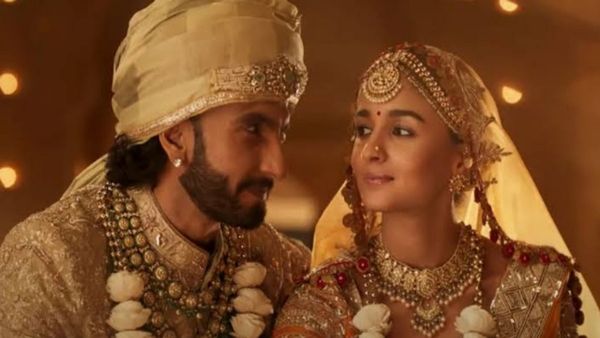 Alia Bhatt Video: आलिया की चार दिन में हुई दो शादी... एक्ट्रेस ने बताया किसमें आया था ज्यादा मजा
