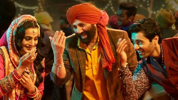 Raksha Bandhan 2023: सनी देओल स्टारर गदर 2 के मेकर्स का धमाकेदार प्लान, 'रक्षाबंधन' स्पेशल ऑफर का किया ऐलान