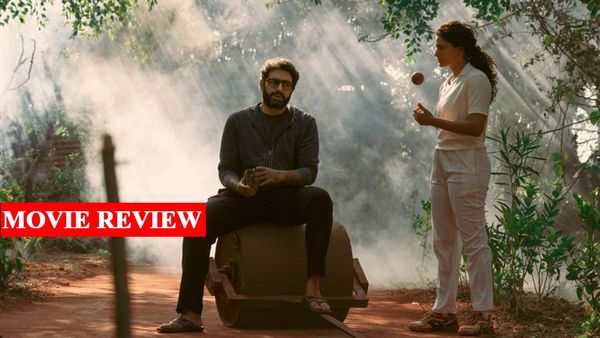 Ghoomer Movie Review: आर बाल्की की दिल छूने वाली कहानी में अभिषेक बच्चन, सैयामी की शानदार पारी