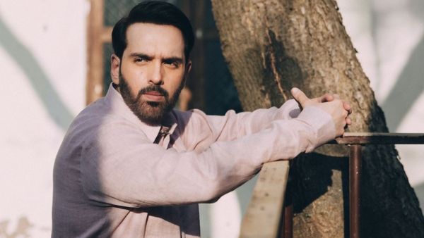 गदर 2 ने बॉक्स ऑफिस पर पार किया 400 करोड़ का आंकड़ा, लव सिन्हा ने कहा- धन्य महसूस कर रहा हूं