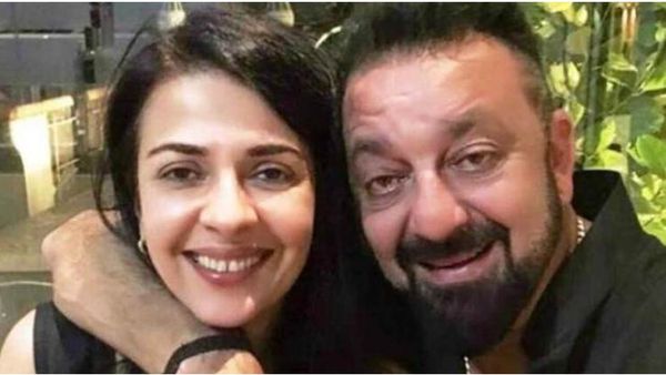 Raksha Bandhan 2023: संजय दत्त ने दोनों बहनों के साथ शेयर की अनदेखी फोटो, पोस्ट शेयर करते हुए किया एक खास वादा