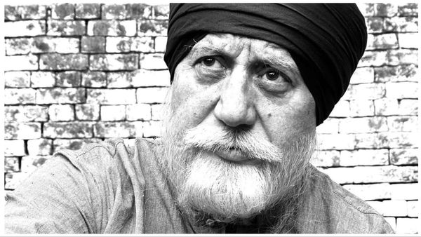 अनुपम खेर ने 68 की उम्र में साइन की करियर की 540वीं फिल्म, बिग बी से हैं 12 साल छोटे