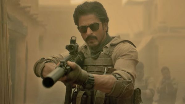 'जवान' का भूत अभी उतरा ही नहीं कि फैंस को मिली एक और खुशखबरी! फिल्म देखनेवालों को मिला 'जवान 2' का ये हिंट