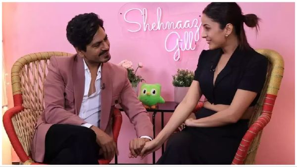 Dirty Video: शहनाज गिल के सामने ये क्या बोल गए नवाजुद्दीन सिद्दिकी- हिला लेते हैं थोड़ा बहुत... हसीना की हालत