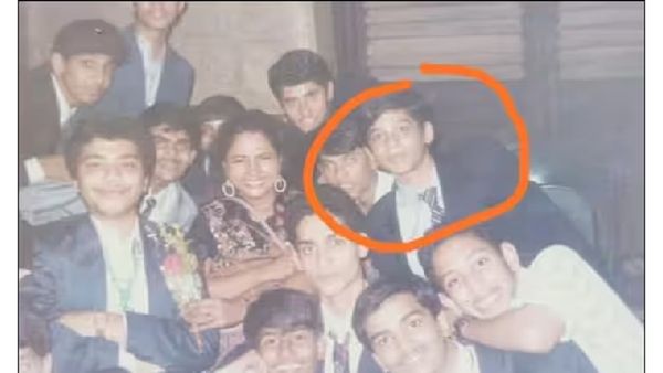 9 नामी सितारों पर अकेला भारी था ये बच्चा, बना ऐसा सुपरस्टार, जिसकी पॉपुलैरिटी को कोई छू भी नहीं पाया, पहचाना?