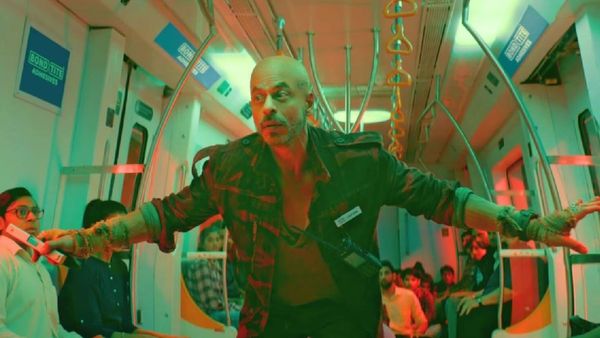 Jawan की एडवांस बुकिंग कितनी रियल है? यूजर के इस सवाल पर भड़के Shahrukh Khan, बोले- घटिया..