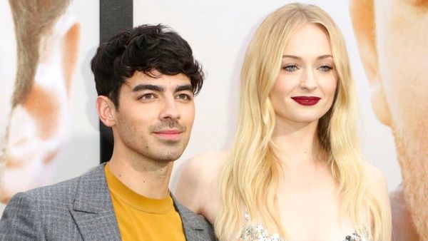 It's Official- तलाक लेंगे जो जोनस और सोफी टर्नर, कोर्ट में फाइल कर दी अर्जी!