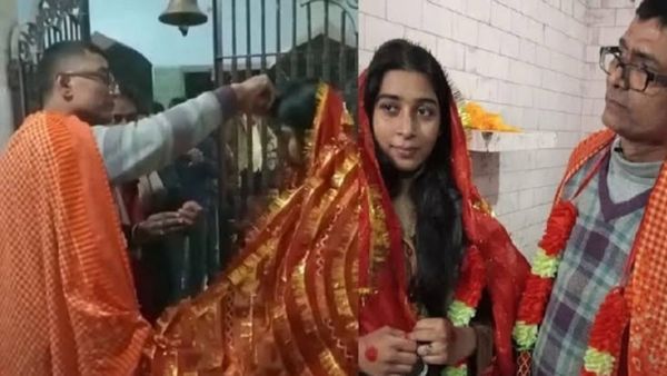 स्टूडेंट पर दिल हार बैठे टीचर, किसी ने बदल दिया जेंडर तो किसी ने छोड़ा देश,बॉलीवुड एक्टर भी हैं लिस्ट में शुमार