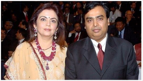 Nita Ambani: आसान नहीं रहा नीता अंबानी का सफर, 800 रुपए की नौकरी से...करोड़ो की मालकिन बनने में बीती उम्र!