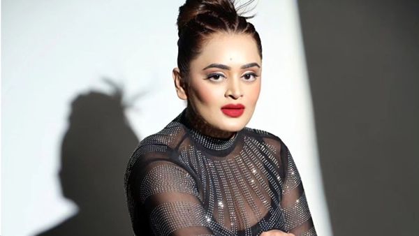 Bigg Boss OTT 2 Finale Elimination: पूजा भट्ट के बाद यह कंटेस्टेंट हुआ बाहर, बेहद खुश हुईं मनीषा रानी