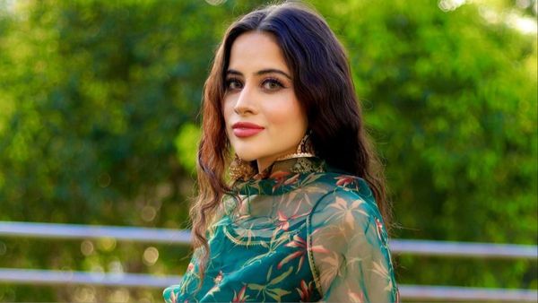बिग बॉस के आखिरी हफ्ते में हुई Urfi Javed की एंट्री, खबर सुनते ही लोग कहने लगे- 'ये क्या करने...'