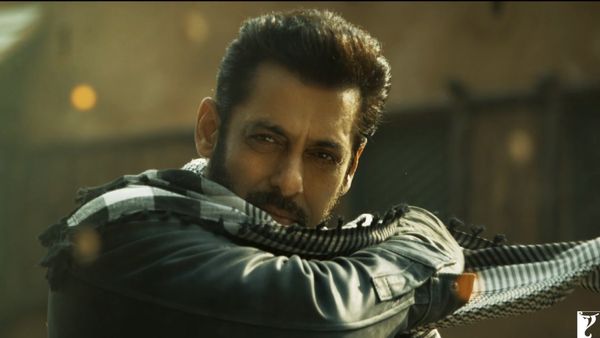 Tiger 3: सलमान खान को टाइगर अवतार में देख फैंस हुए दीवाने; YRF स्पाई यूनिवर्स के OG का दिया टैग, देंखे रिएक्शन