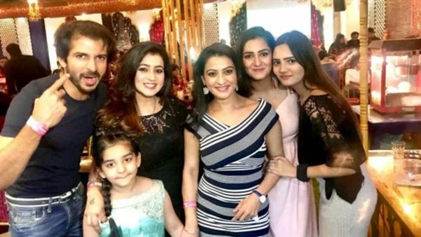 टेलीविजन जगत की इस मशहूर एक्ट्रस को हुआ कैंसर, सोशल मीडिया पर खुद दी जानकारी