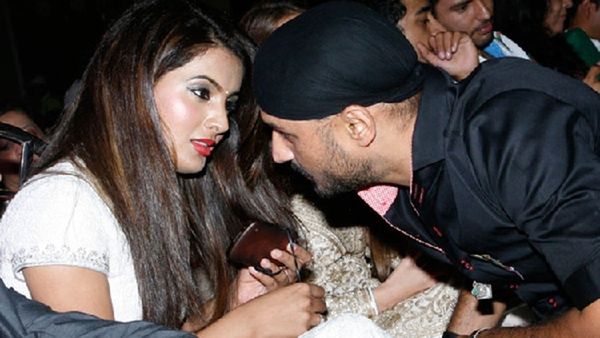 अभिनेत्रियों को बनाया दुल्हनिया, फिर इस क्रिकेटर ने लिया संन्यास, फिल्मों में किया रुख तो बुरी तरह हुए फ्लॉप